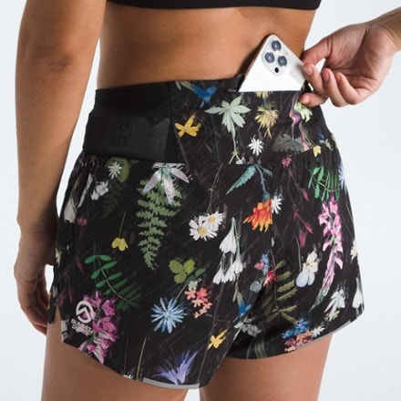 The North Face Summit Series Pacesetter Shorts 3" - Women's 5