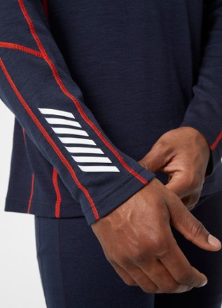 Helly Hansen Lifa Merino Lightweight Crew Base Layer Top - Men's 5