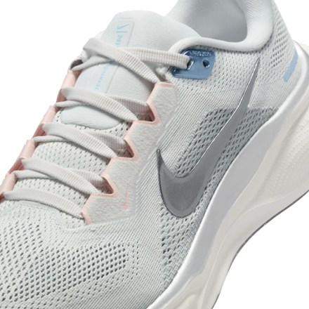 Nike Pegasus 41 Road-Running Shoes - Women's 6