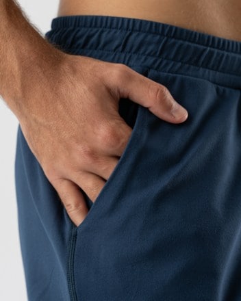 rabbit EZ Joggers 2.0 - Men's 4