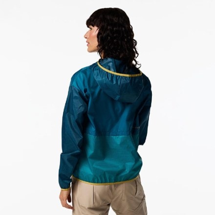 Cotopaxi Teca Half-Zip Windbreaker - Women's 2