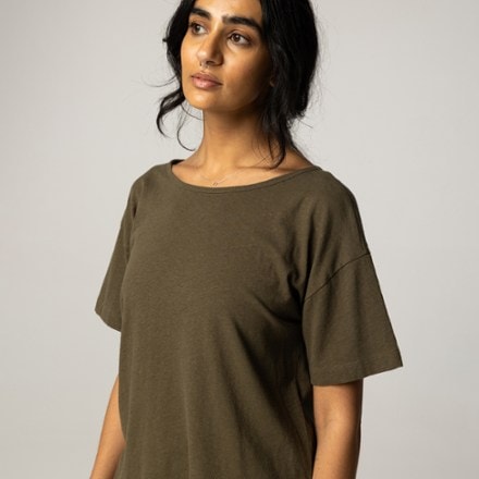Finisterre Kea T-Shirt - Women's 5