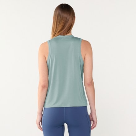 Vuori Energy Long Tank Top - Women's 4
