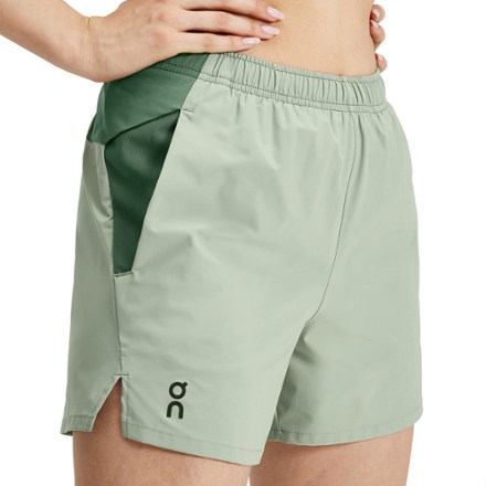 On Essential Shorts - Women's 4