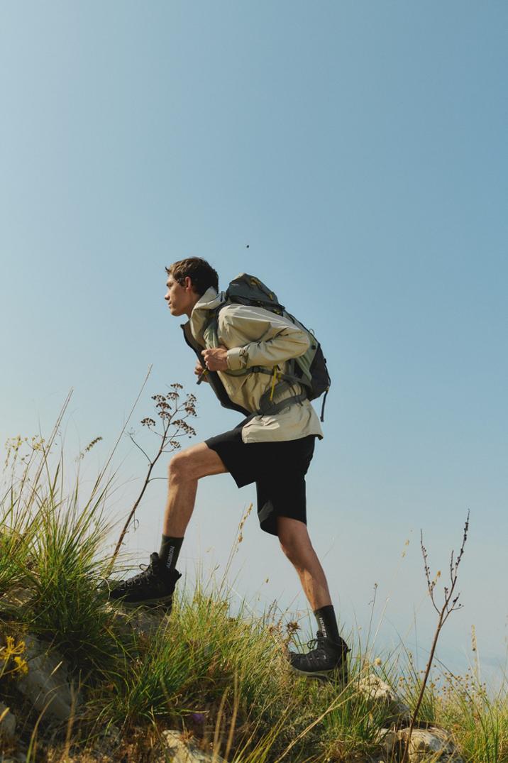 Location Image for Quest 5 GORE-TEX Hiking Boots - Men's