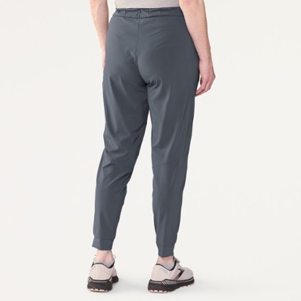 Patagonia Terrebonne Joggers - Women's 4