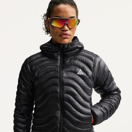 Nike ACG Lava Flow UL Down Jacket - Women's 4