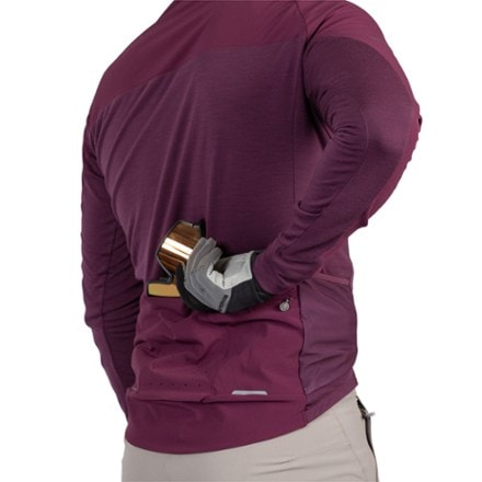 Endura GV500 Merino-Blend Long-Sleeve Bike Jersey - Men's 7