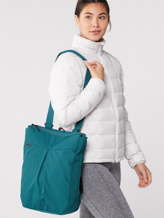REI Co-op Beyonder Convertible Bag 6