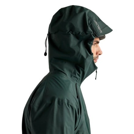 Arc'teryx Beta SL Jacket - Men's 5