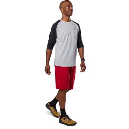 PEARL iZUMi Summit Shell Bike Shorts - Men's 3