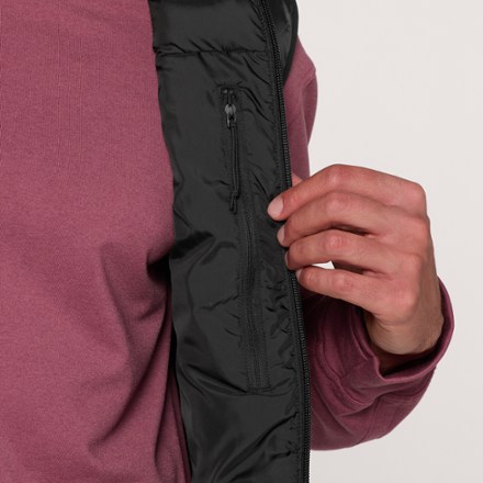 The North Face Terra Peak Insulated Vest - Men's 6