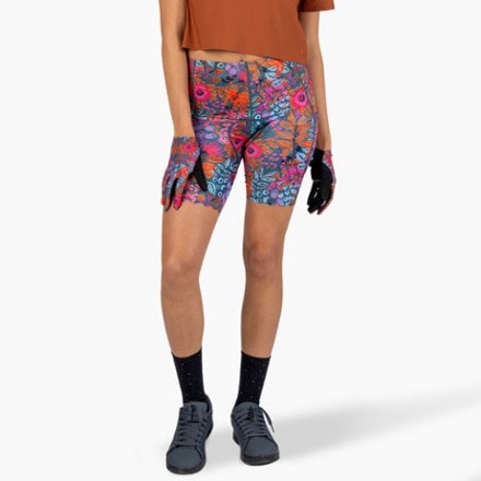 SHREDLY Biker Cham Cycling Shorts - Women's 1