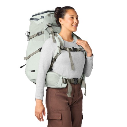 YETI Skala 60 L Pack - Women's 4