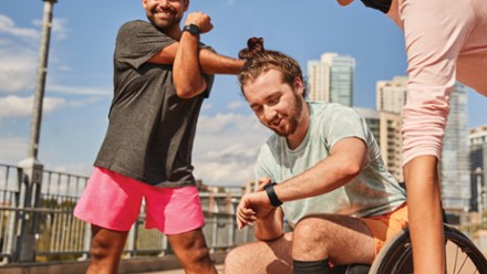 Fitbit Versa 4 5