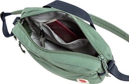Fjallraven High Coast Crossbody Bag 4
