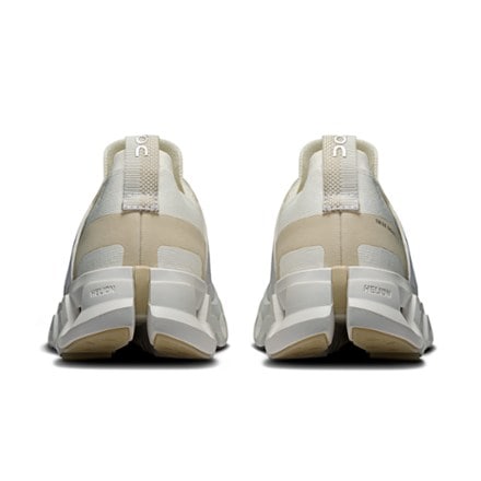 On Cloudswift 4 Road-Running Shoes - Women's 3