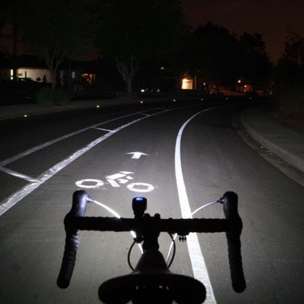 NiteRider Lumina Micro 900 Front / Vmax+ 150 Rear Bike Light Set 7
