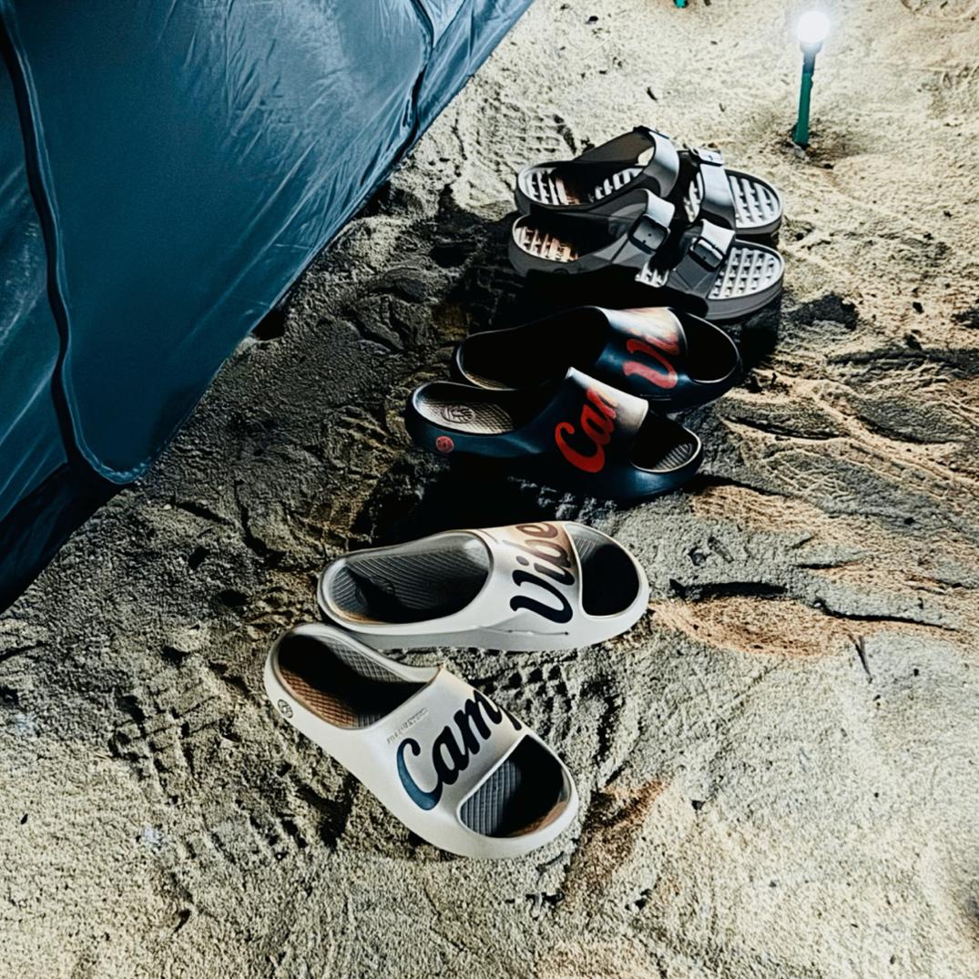 Location Image for Cloud9 Camp Vibes Slide Sandals - Men's