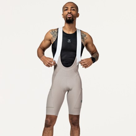 Varlo Roam Cargo Bib Shorts V2 - Men's 10