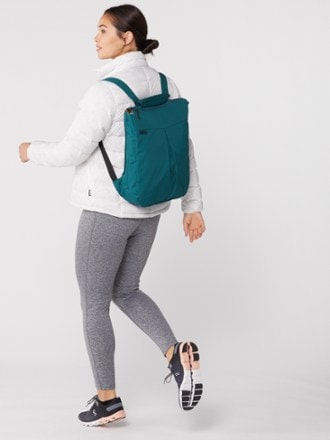 REI Co-op Beyonder Convertible Bag 1