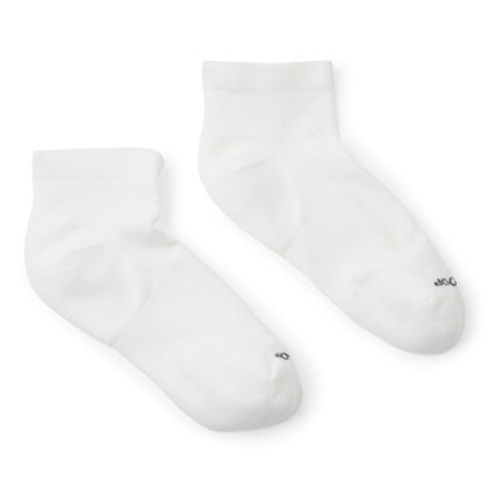 REI Co-op Minimalist Lightweight Running Quarter Socks 1