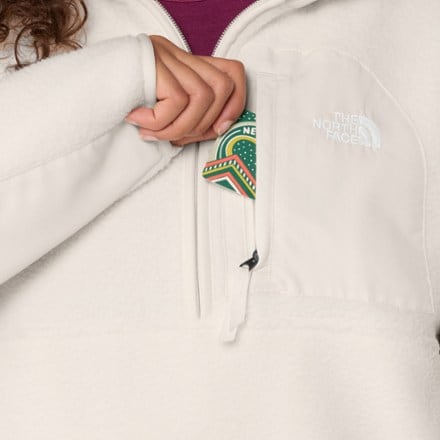 The North Face Yumiori Off Peak Half-Zip Jacket - Women's 6