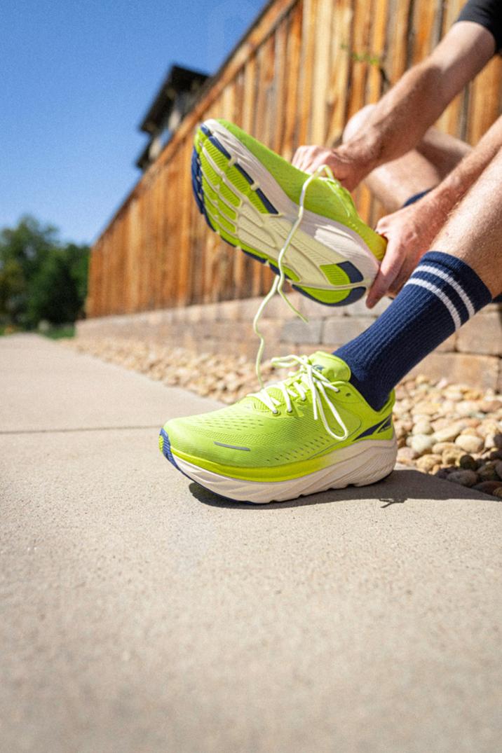 Location Image for VIA Olympus 2 Road-Running Shoes - Men's