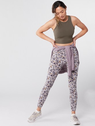 rei workout pants