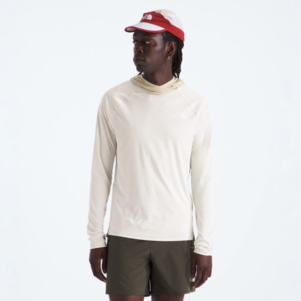 On Body Image of color White Dune/Gravel