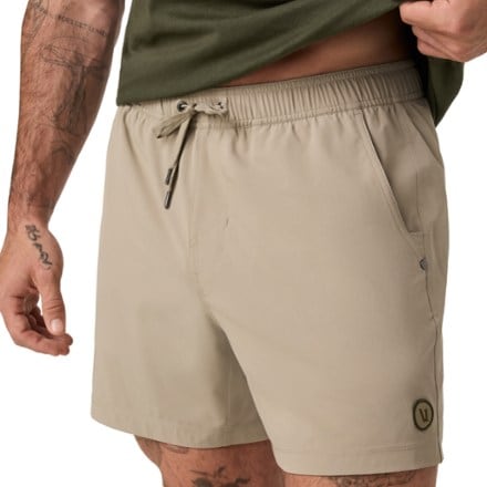 Vuori Kore Lined Shorts - Men's 5" Inseam 4
