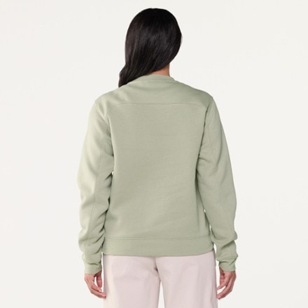 Arc'teryx Emblem Fleece Crew Pullover - Women's 2