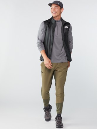 The North Face Winter Warm Insulated Vest - Men's 3