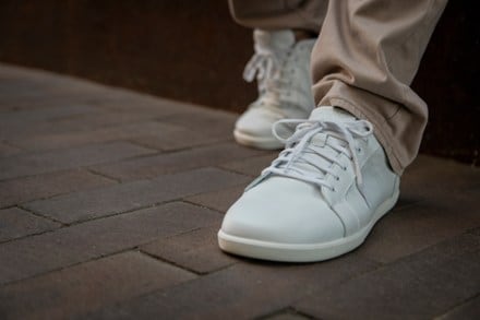 Location Image of color White