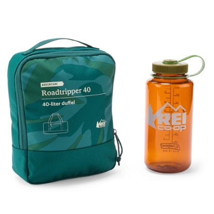 REI Co-op Roadtripper 40 Duffel Stuff sack (32 fl oz. bottle not included)