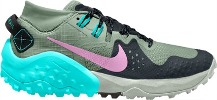 used nike running shoes