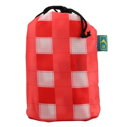Adventure Ready Adjustable Picnic Table Cover 2