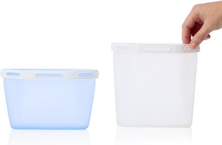 humangear GoPouch Silicone Storage Pouch - Medium For size comparison only. Only includes medium pouch.