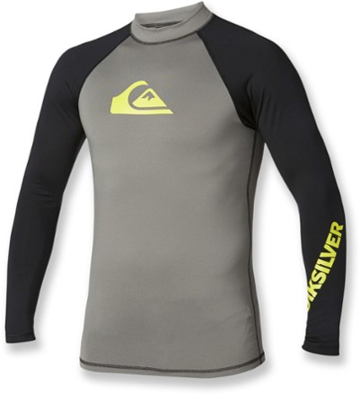 QUIKSILVER Men's Black Pride Rash Guard Short Sleeve Crew Graphic Surf Tee Shirt 