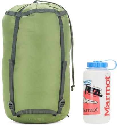 Marmot Trestles Elite Eco 30 Sleeping Bag - Women's Plus Size Water bottle not included