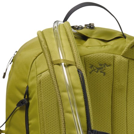 Arc'teryx Mantis 26 L Pack | REI Co-op
