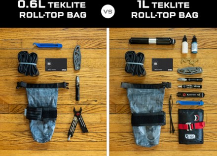 Wolf Tooth Components TekLite Roll-Top Bag with Mounting Plate - 0.6 Liter 1