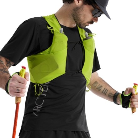 Arc'teryx Norvan 7 Hydration Vest - Men's 7