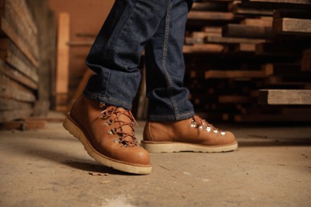 Danner Mountain Light Boots - Men's 5
