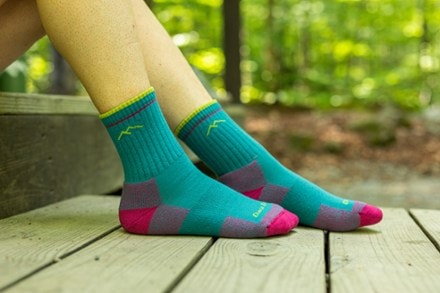 Darn Tough COOLMAX Hiker Micro Crew Midweight Hiking Socks - Women's 1