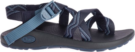 womens chaco sandals wide width