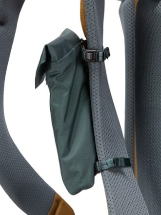 REI Co-op Packmod Rainshield Pocket 5