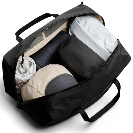 Bellroy Venture Ready Duffel 40L 3