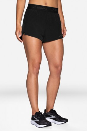 Brooks Chaser 3" Shorts - Women