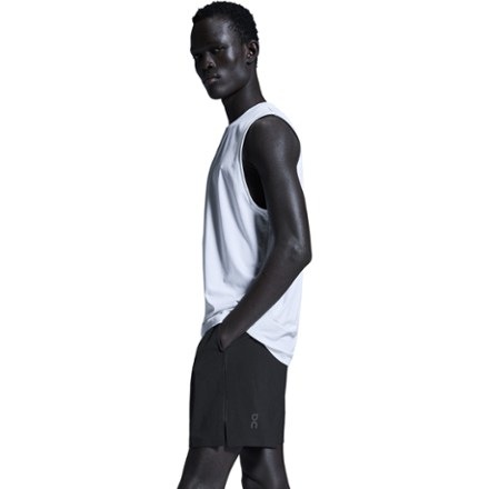 On Focus Shorts 7" - Men's 4